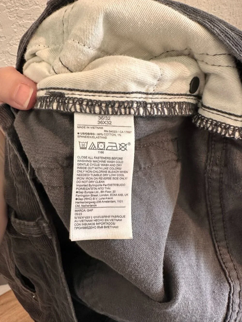 GAP corduroy straight